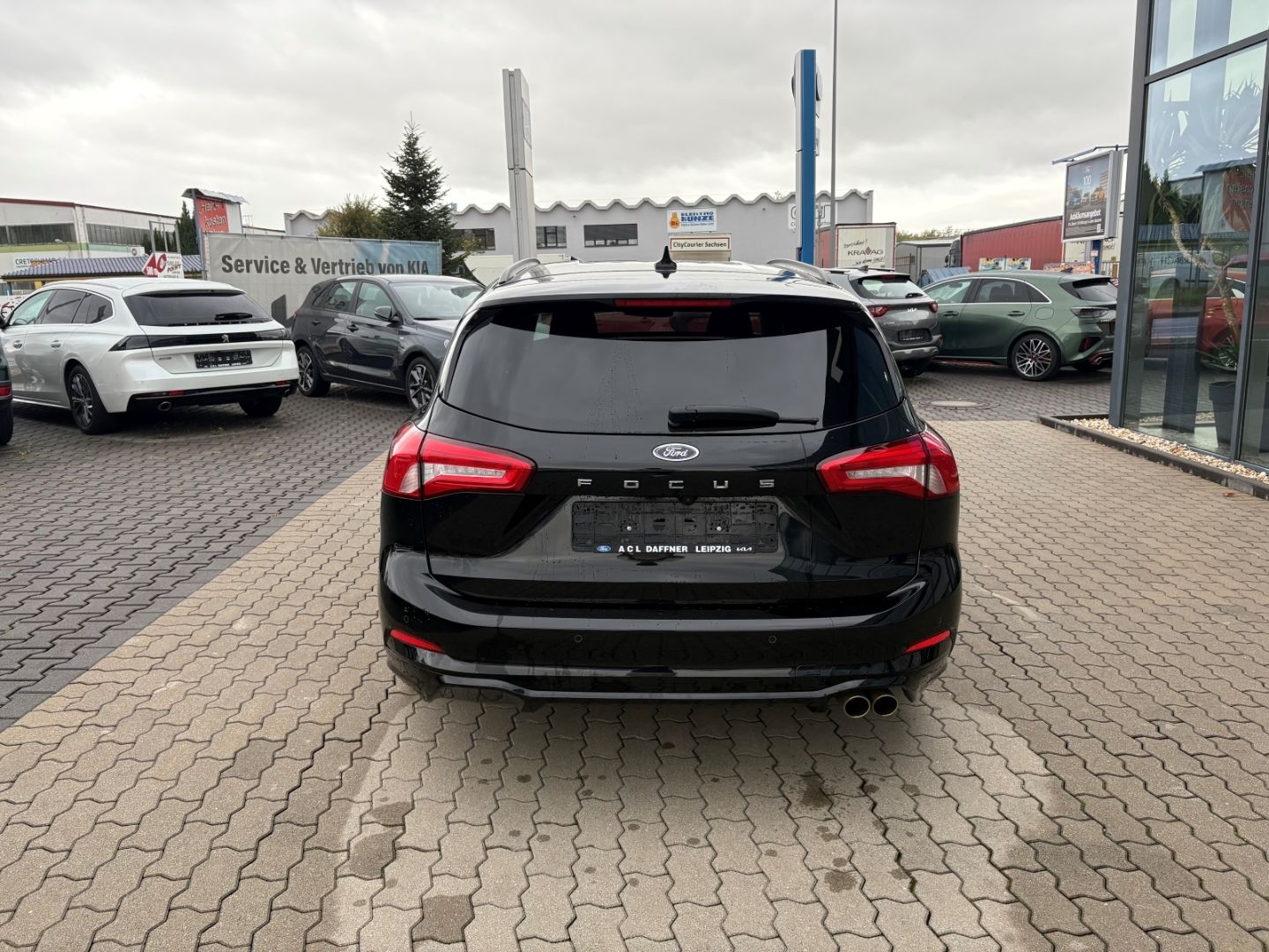 Fahrzeugabbildung Ford Focus Turnier ST-Line SpurhalteASS Kamera Navi