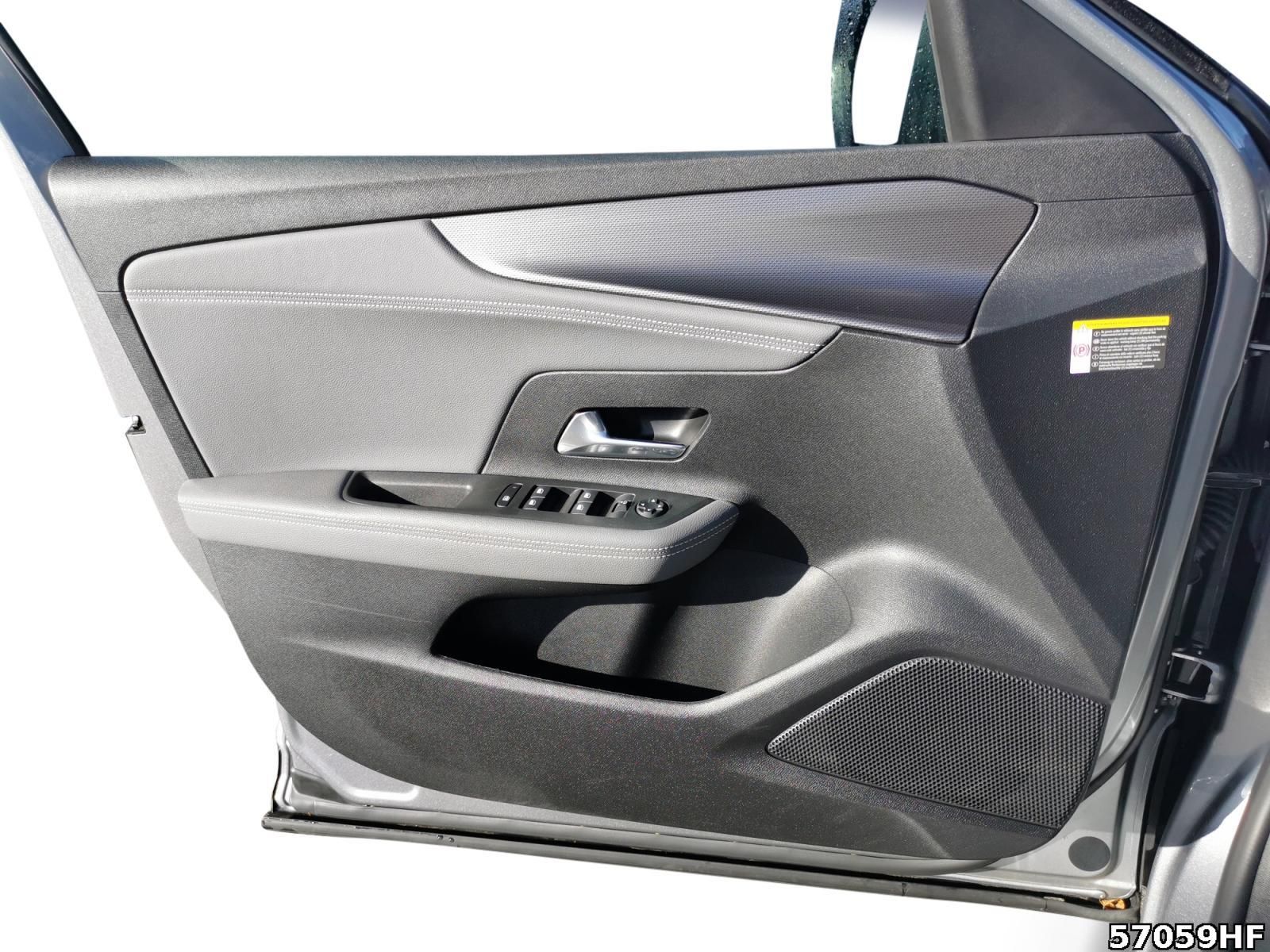 Fahrzeugabbildung Opel Mokka -e Elegance