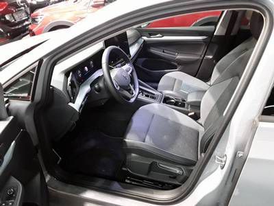 Volkswagen Golf - Bild 4