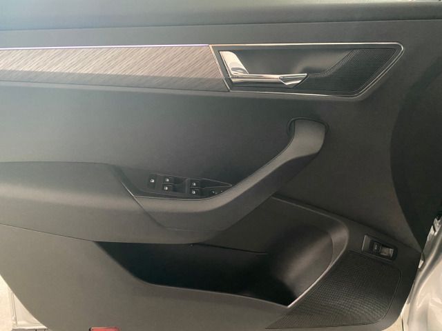 Karoq Style 1.5 TSI DSG NAVI+MATRIX+SHZ
