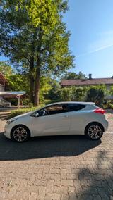 Kia pro Ceed 1.6 CRDi | TÜV neu | gewartet | 4-Fach - Kia pro cee'd / ProCeed Diesel Gebrauchtwagen