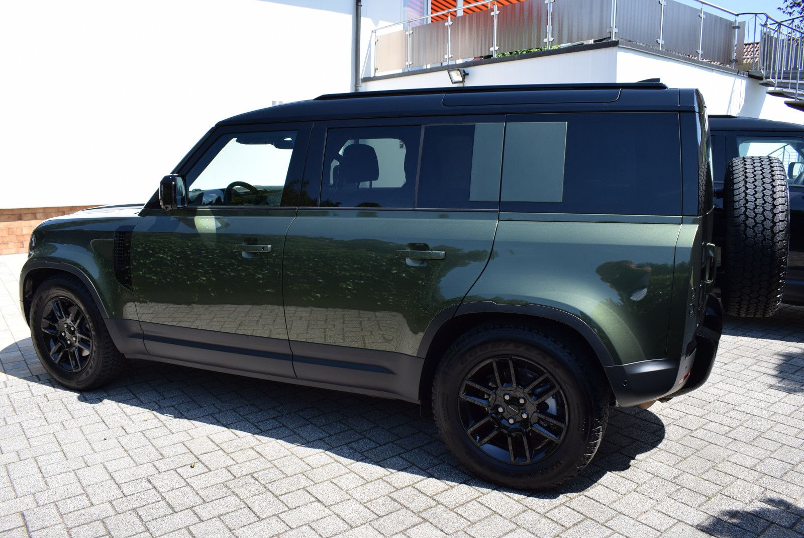Land Rover Defender 110 D250 S / BLACKPACK/WIPA/LUFT/AHK imagem 3