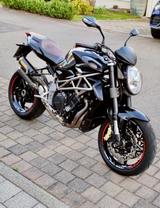 MV Agusta Brutale 990r viele Neuteile, TÜV neu - MV AGUSTA BRUTALE 990