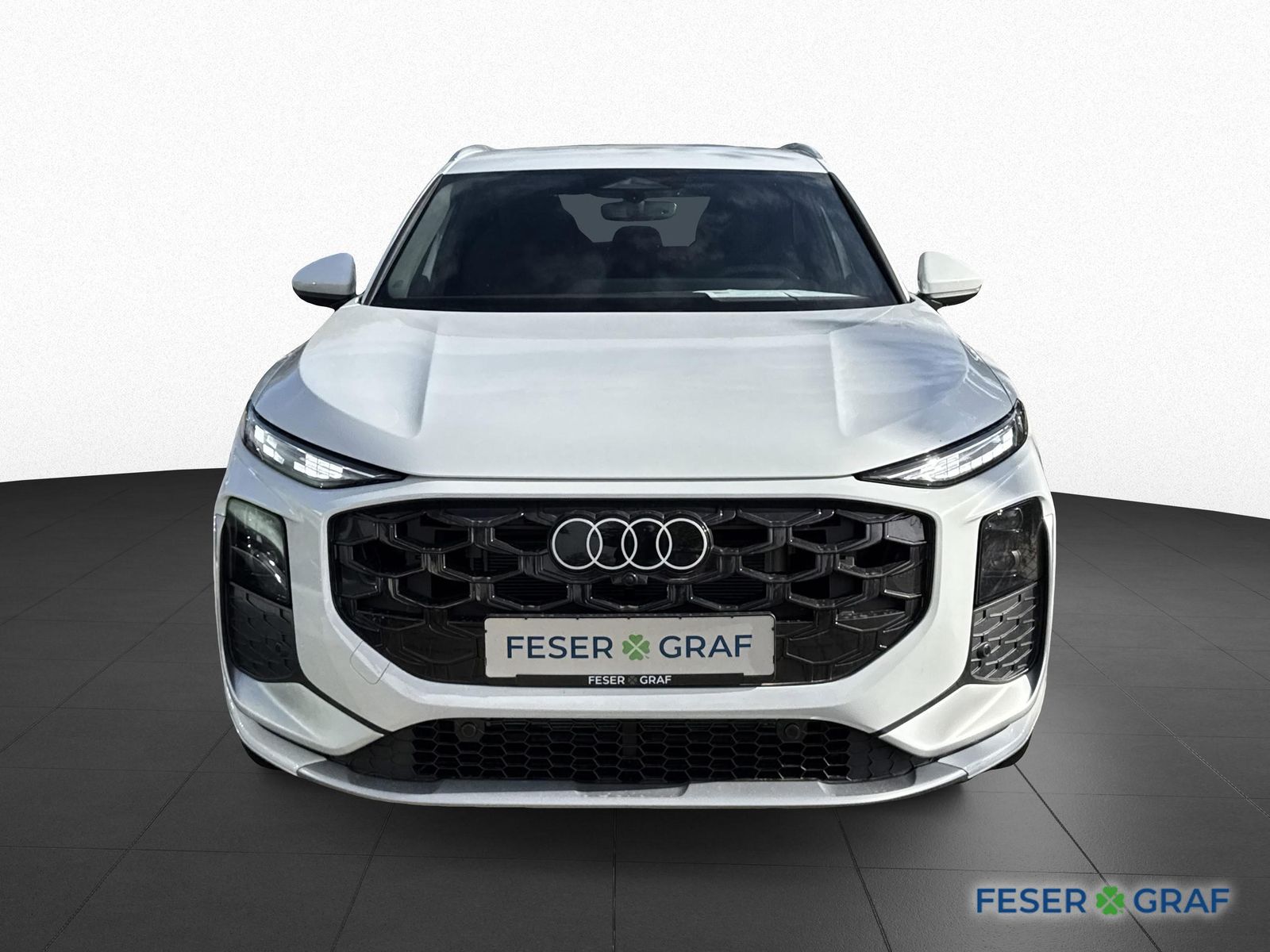 Audi Q3 e-hybrid AHK Tech plus S line Digiale Matrix imagem 2