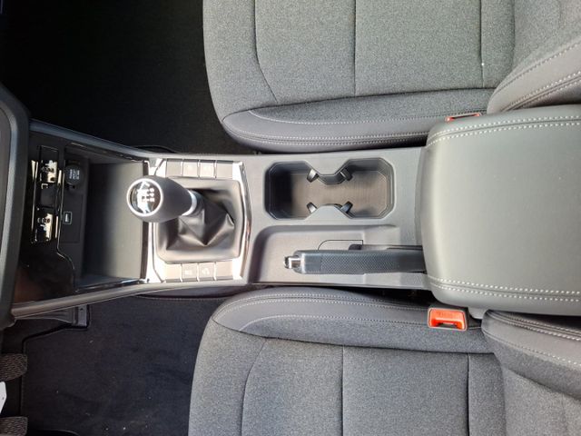 KGM Korando NOMAD 1.5 Navi°RFK°DAB°SHZ°beh. Lenkrad°