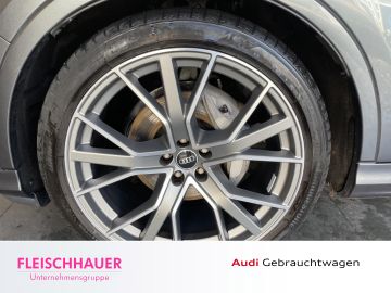 Audi Q7 - 8