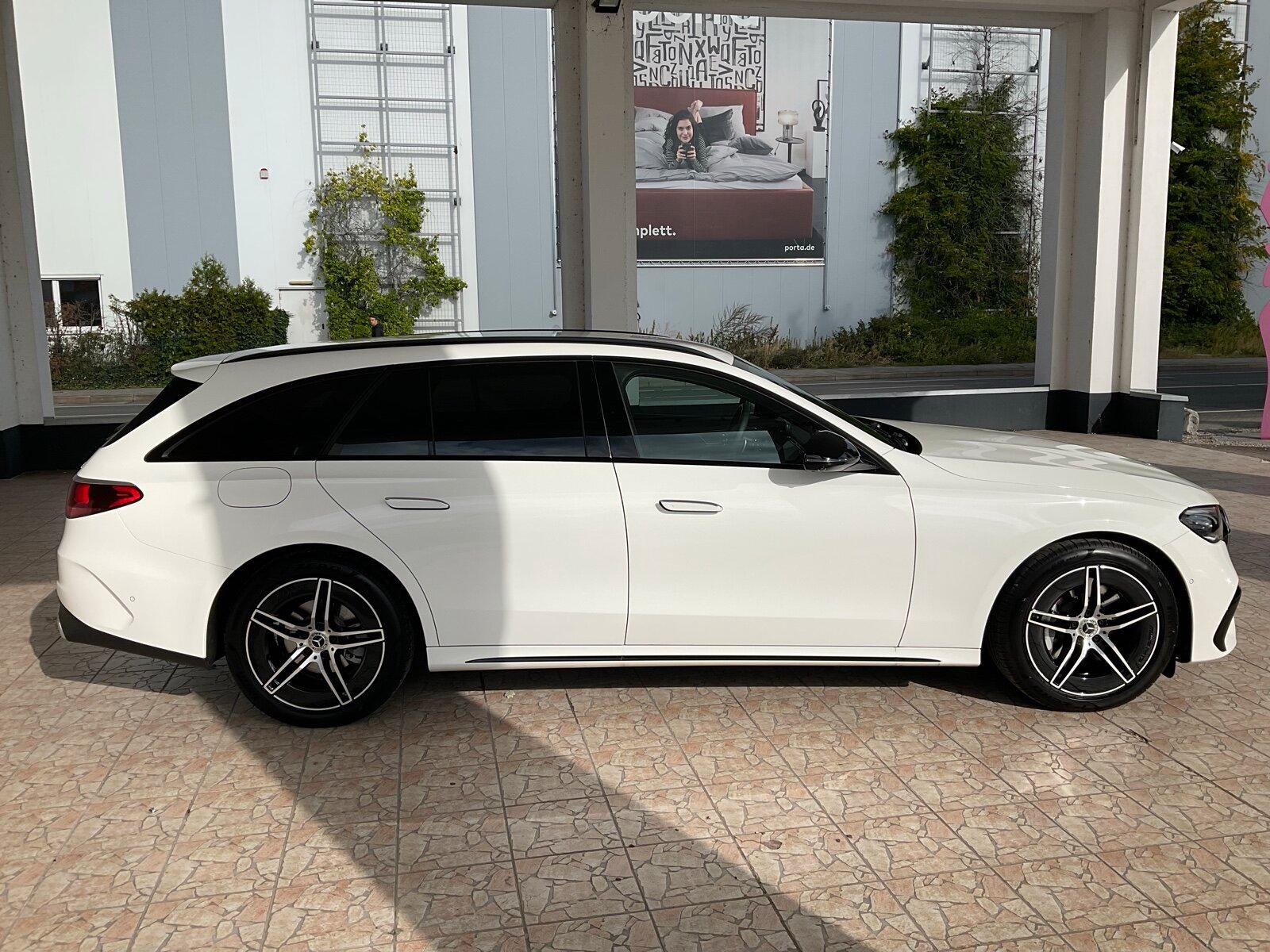 Mercedes-Benz E 220 d 4M T AMG Line/Distronic/Digital/Kamera