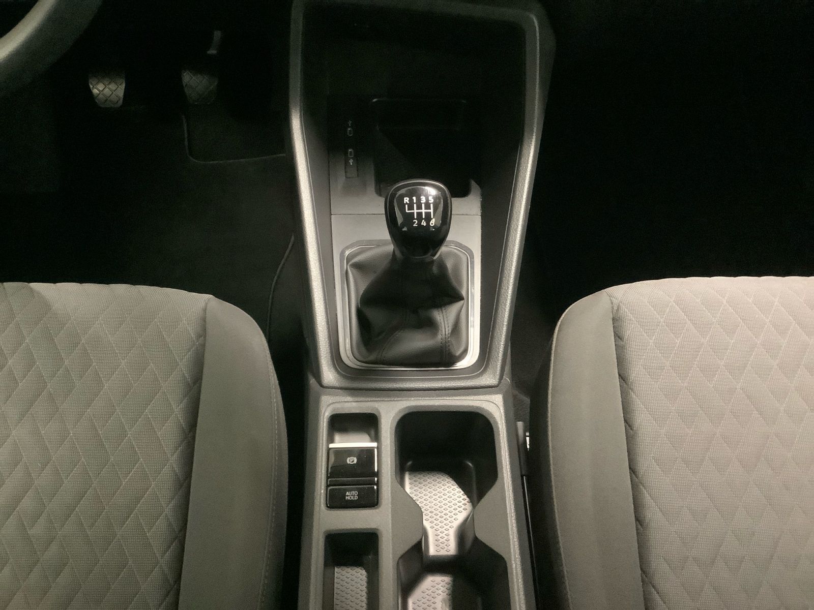 Caddy Maxi Life 7-Sitzer 1,5 TSI 84 kW LED, Na
