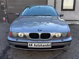 BMW 528i  Limosine Auto AHK - BMW 528 aus 1998: 528i