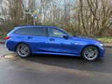 BMW 330i Touring M Sport Automatic M Sport - BMW 330 in Köln