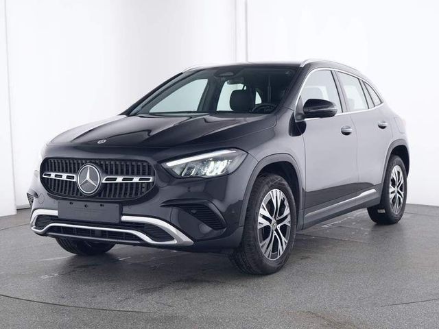 Andere Mercedes-Benz GLA GLA 180 Automatic Progressive 