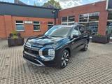 Mitsubishi Outlander Plug-in Hybrid Select 2.4 - Mitsubishi Outlander: 2.2