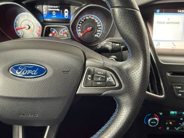 Ford Focus Lim. RS 2.3 AWD|SONY|DAB|Kamera|RECARO|LED