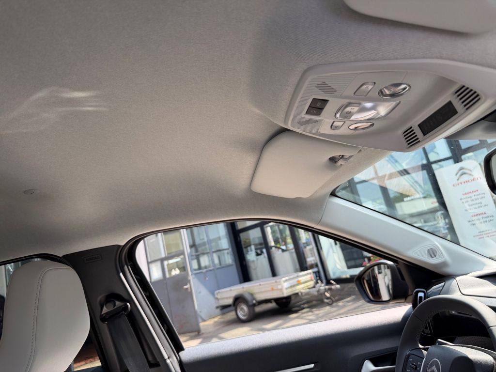 Fahrzeugabbildung Citroën e-C3 Aircross 113 Standard-Range MAX