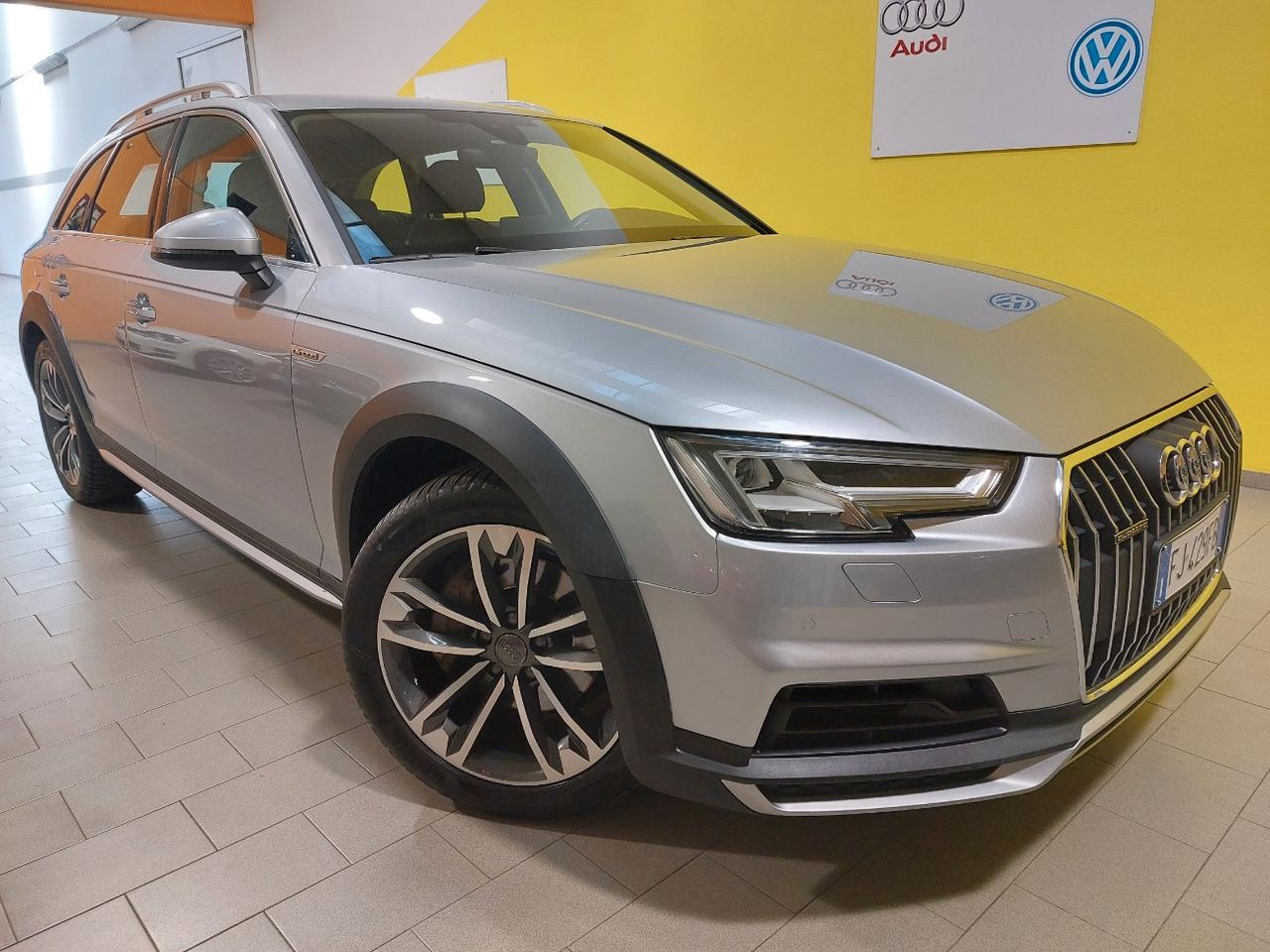AUDI Audi A4 Allroad 2.0 tdi Business 190cv s-tronic 