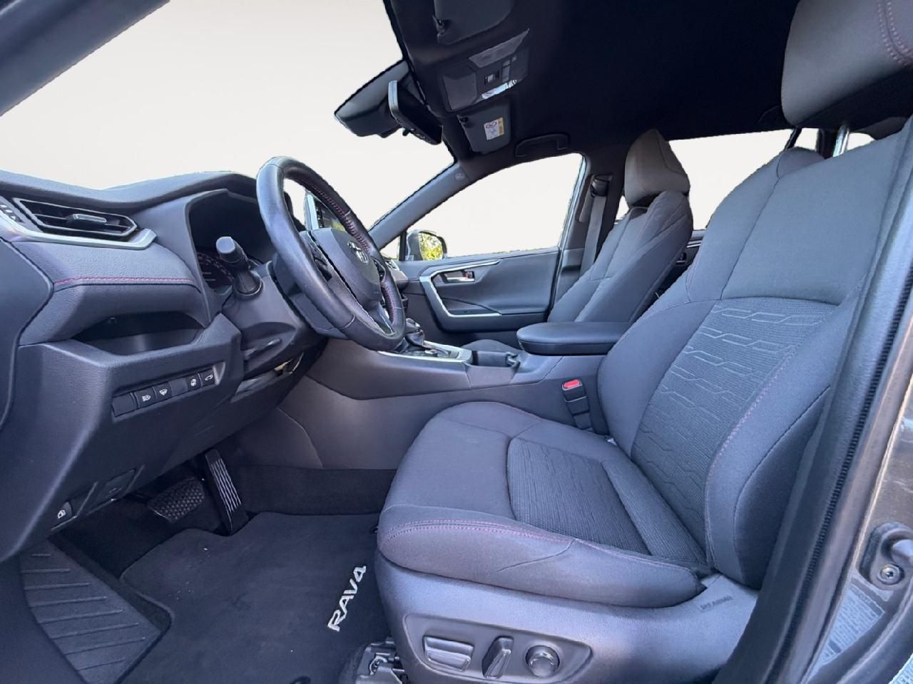Fahrzeugabbildung Toyota RAV4 Plug-in Hybrid 4x4