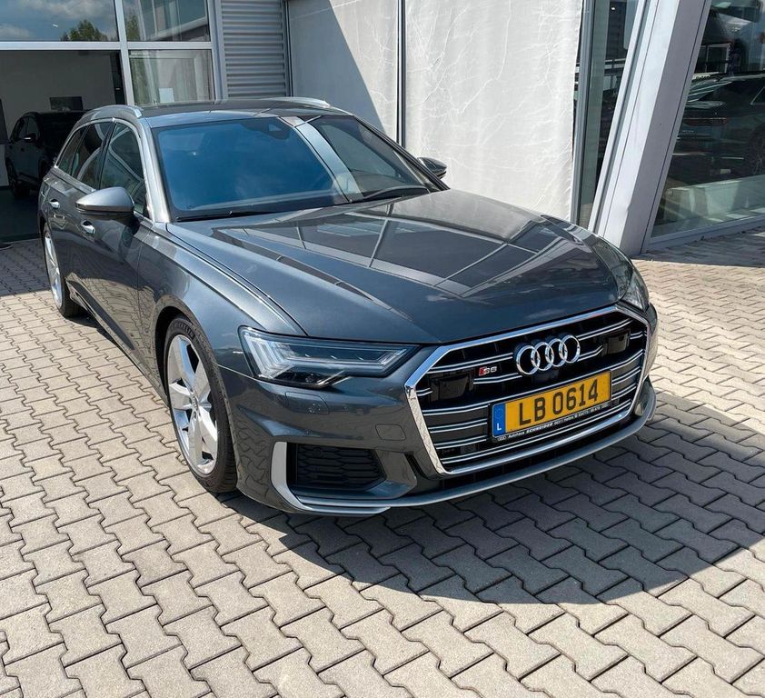 Image of Audi S6