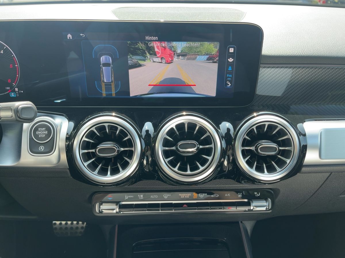 Fahrzeugabbildung Mercedes-Benz GLB 220 d 4M AMG/Night/Kamera/AHK