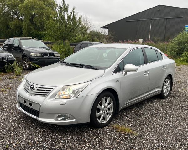 Toyota Avensis Sol CAMERA AUTOMATIK LEATHER