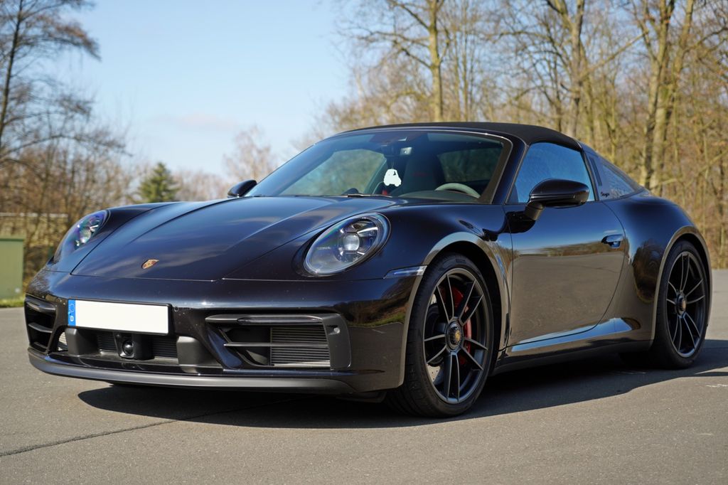 Porsche 992