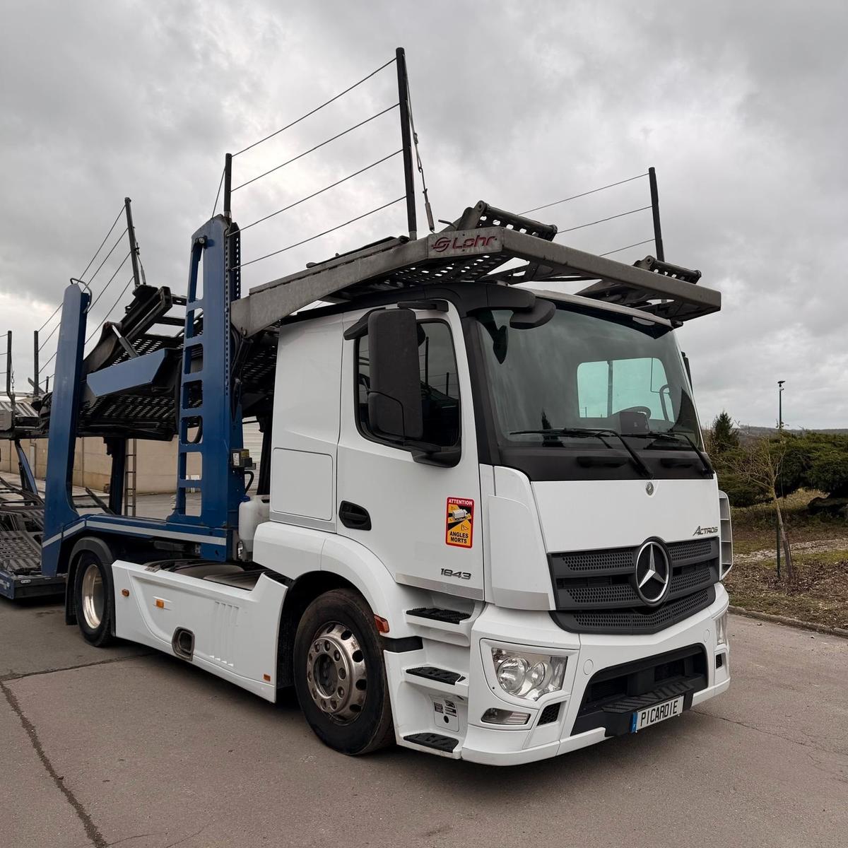 Mercedes-Benz Actros 1843 + EuroLohr 2.53, 3 units