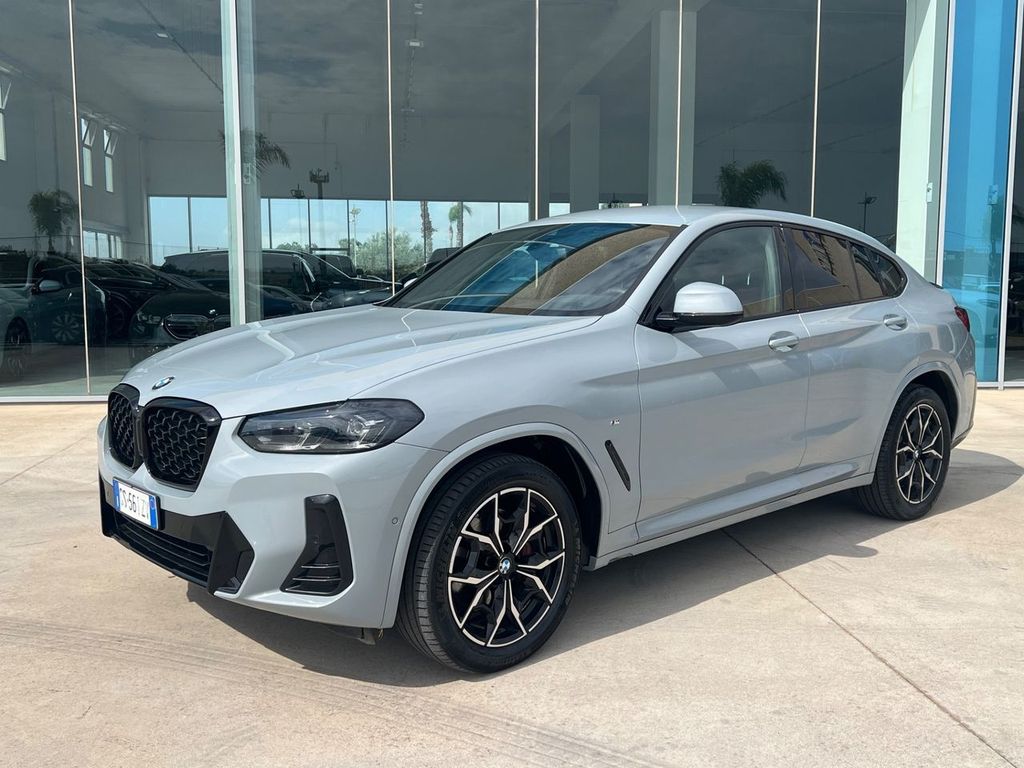 Image of BMW X4