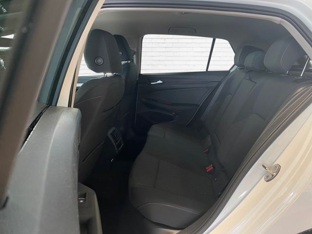 Fahrzeugabbildung Volkswagen Golf Life 1,5 l TSI OPF 85 kW (116 PS) 6-Gang KL
