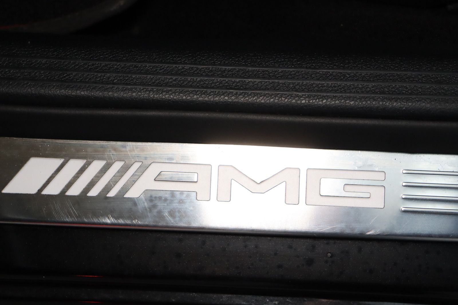 Fahrzeugabbildung Mercedes-Benz C 43 AMG 4Matic * Pano * LED * Parkassist.