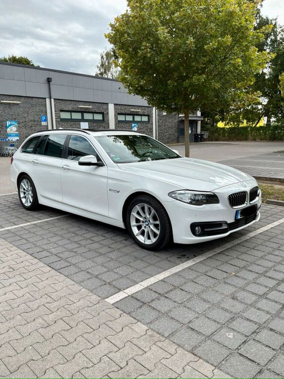 Image of BMW 530