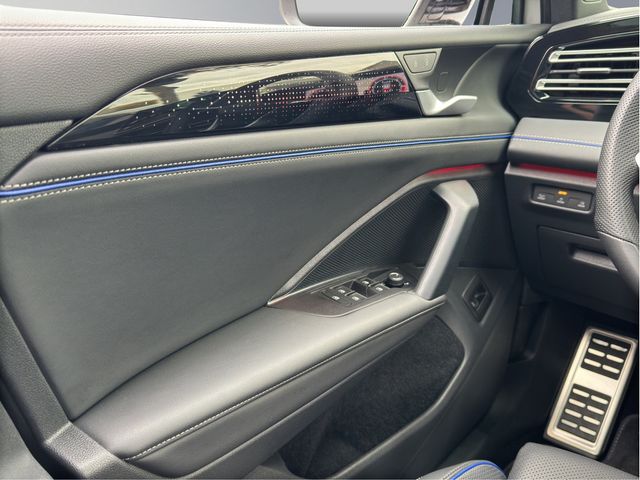 Tiguan 2.0 TDI R-Line 4Motion DSG HUD PANO 360°