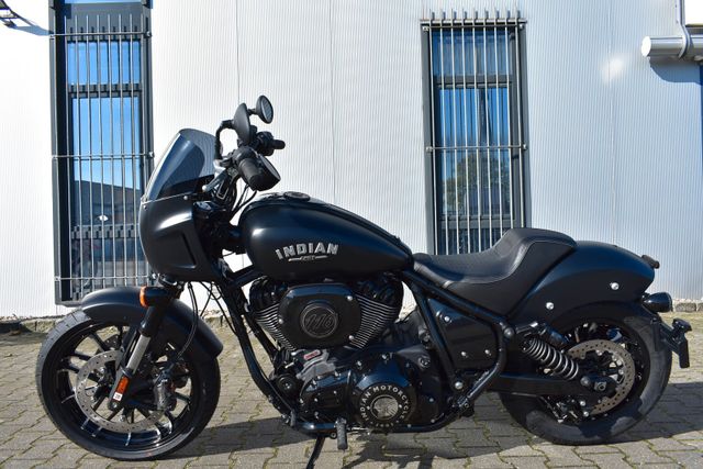 Indian Sport Chief LED Ride Command