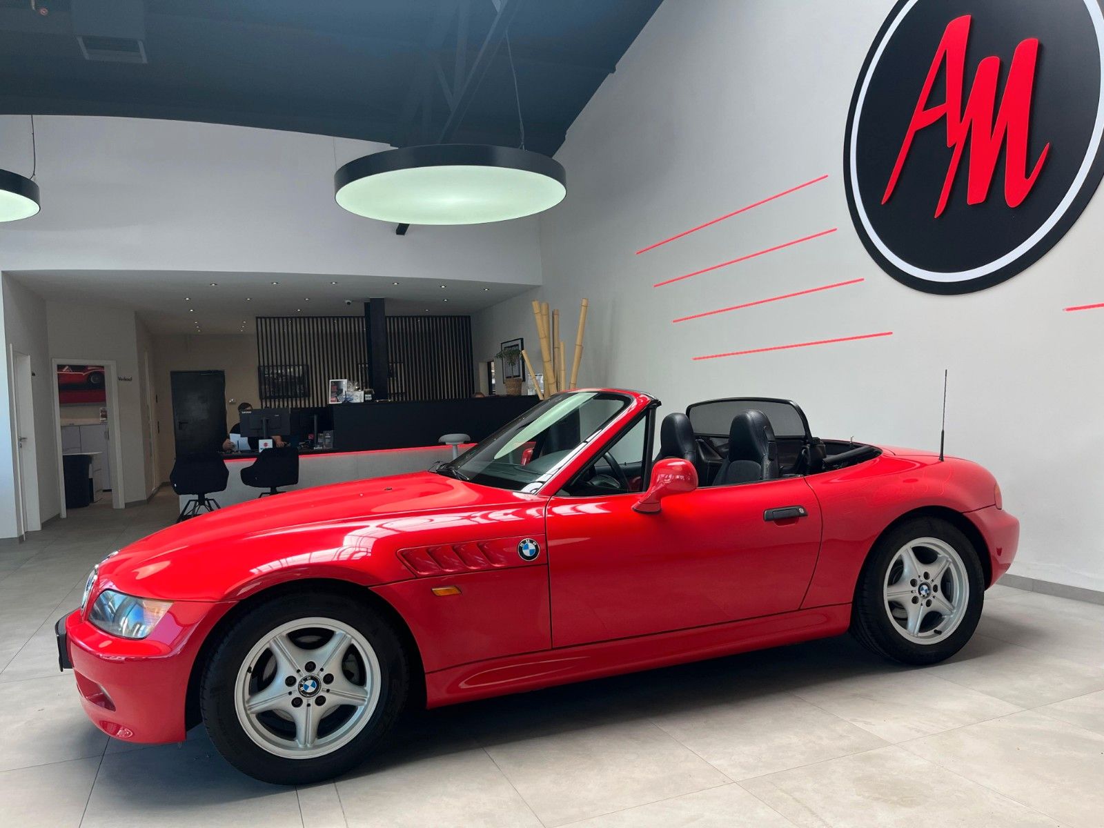 Fahrzeugabbildung BMW Z3 1.9 Roadster*Hardtop*M-Fahrwerk*Sportauspuff*