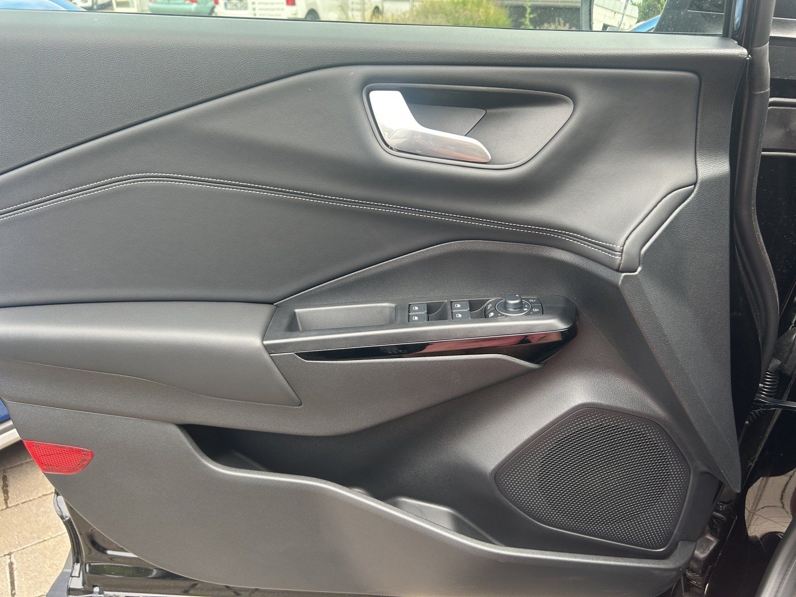 Fahrzeugabbildung Ford Puma 1,0 Titanium MHEV Automatik