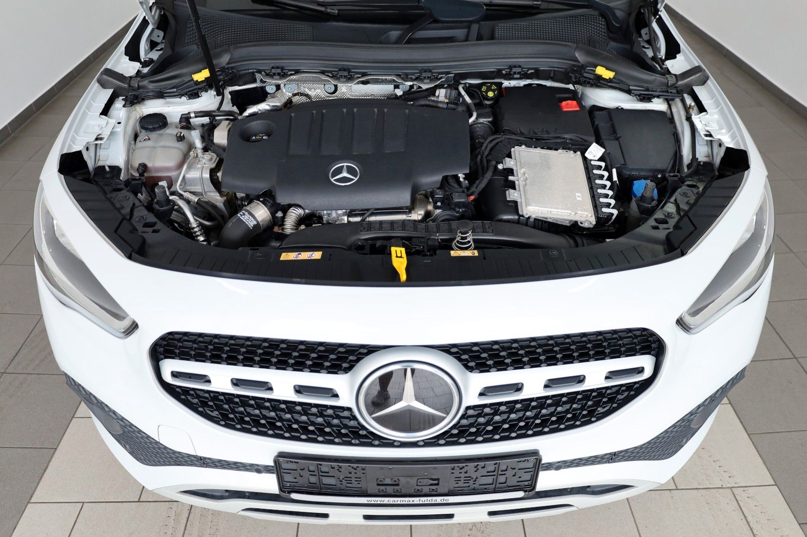 Fahrzeugabbildung Mercedes-Benz GLA 200 d,T.Leder,Navi,LED,Kamera,ACC,Panor.,AHK