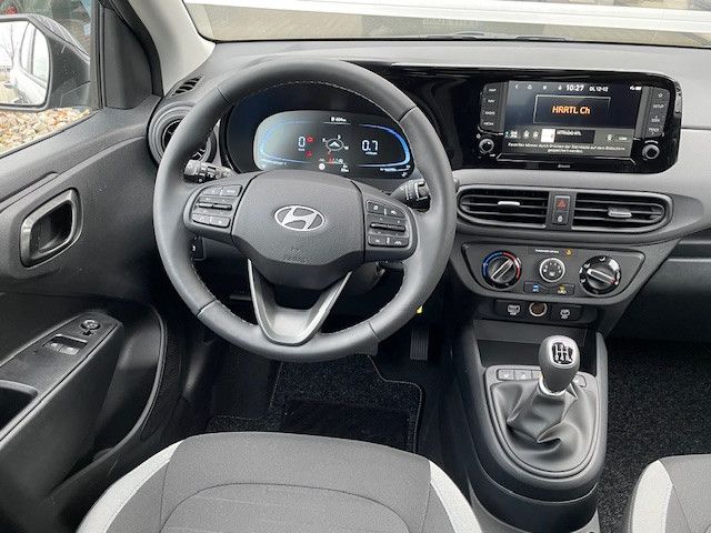 Fahrzeugabbildung Hyundai i10 1.2 Trend Facelift (2024) Navi Kamera