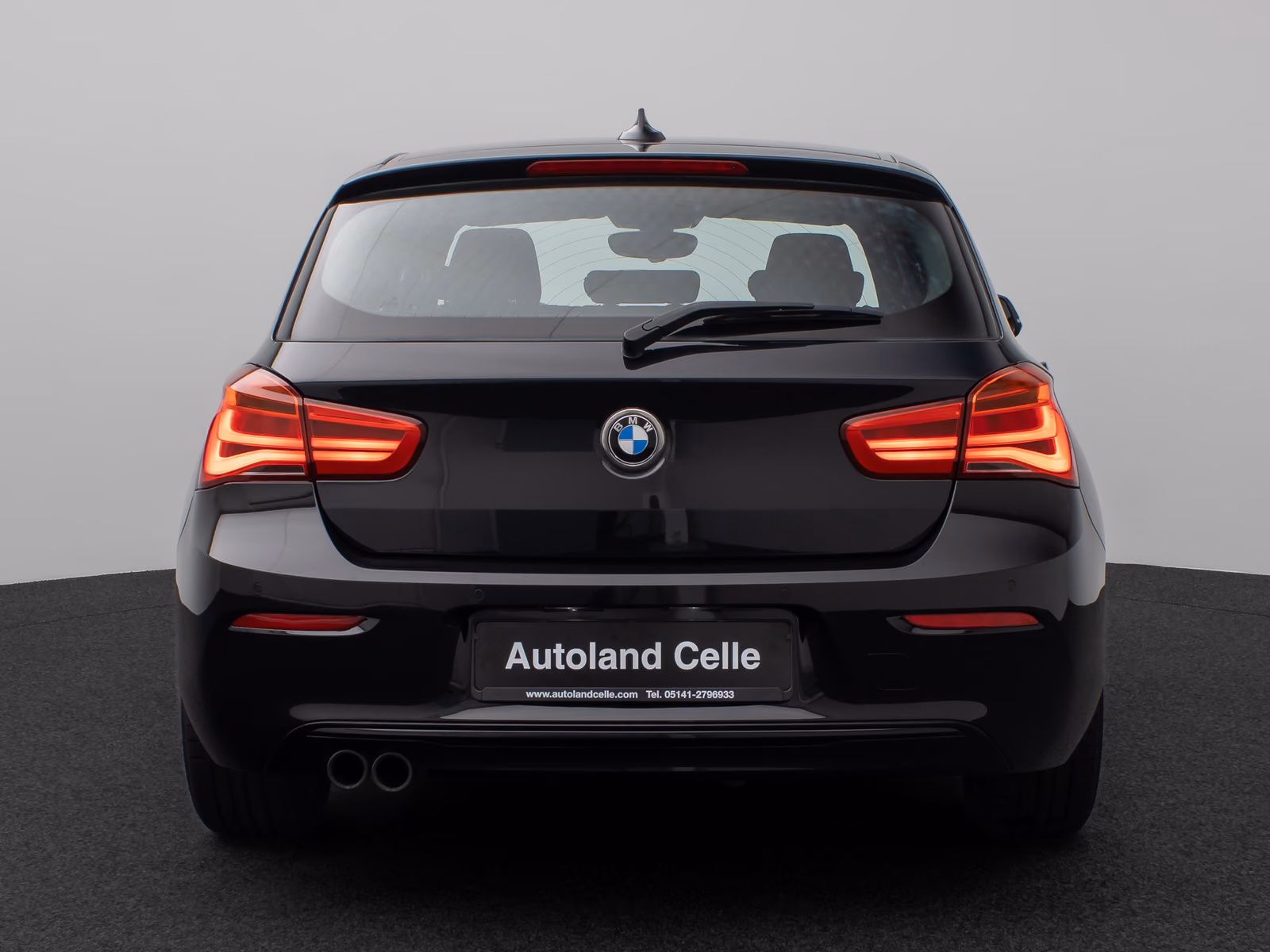 BMW 120d xD Sport Line Glasdach H/K PDC LED Komfort