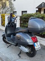 Vespa GTS 300 Supersport - VESPA 300 GTS