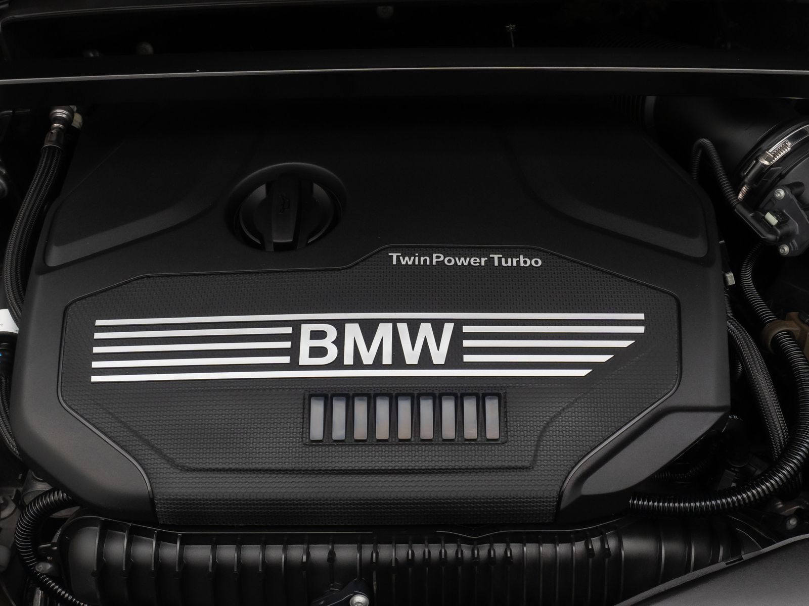 Fahrzeugabbildung BMW X2 sD20i M Sport Kamera HUD Panorama Alarm 20"