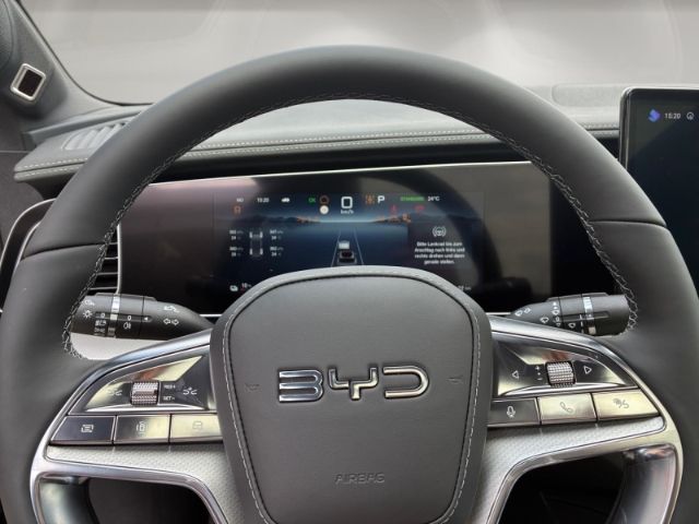 BYD SEALION 7