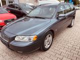 Volvo V70 Kombi 2.4 Momentum Automatik - gebrauchte Volvo V70 aus dem Jahr 2005