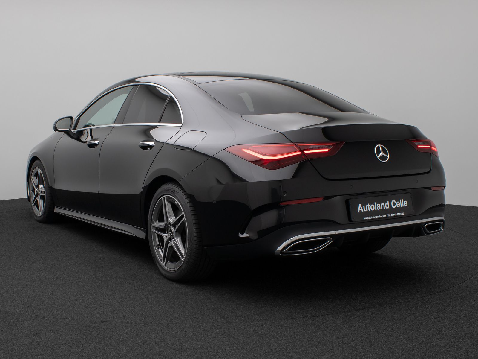 Fahrzeugabbildung Mercedes-Benz CLA 200d AMG Line Panorama 360°Lenkrhzg Komfort