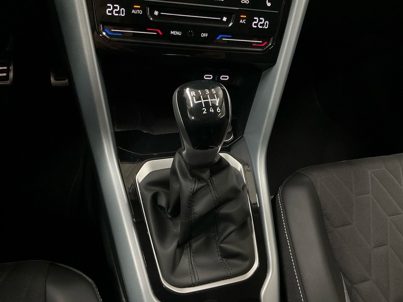 Volkswagen T-Roc - Bild 15