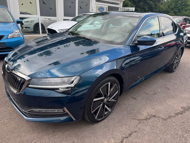 SKODA Superb Lim. Style iV LED+Navi+Leder+ACC+Lane