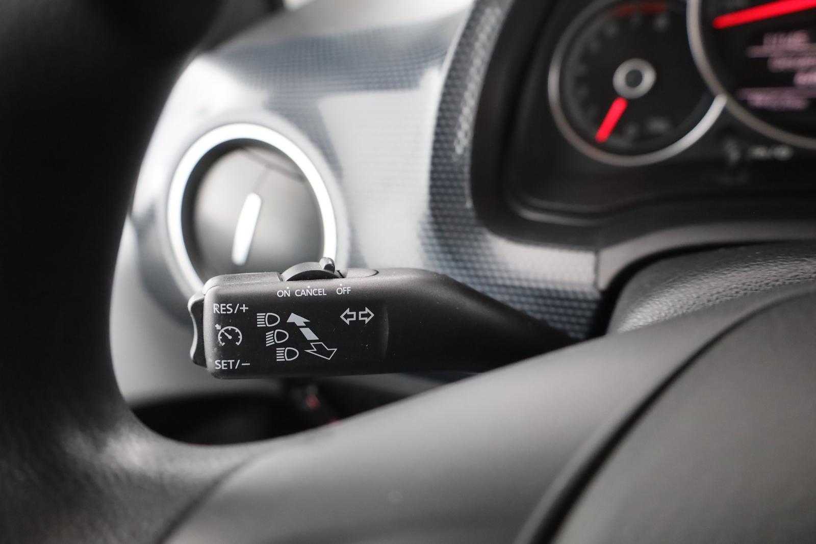Volkswagen Up 1.0 Klima Kamera Tempomat Sitzheizung DAB, миниатюра 16