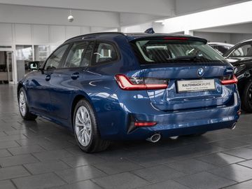 BMW 320 - 8