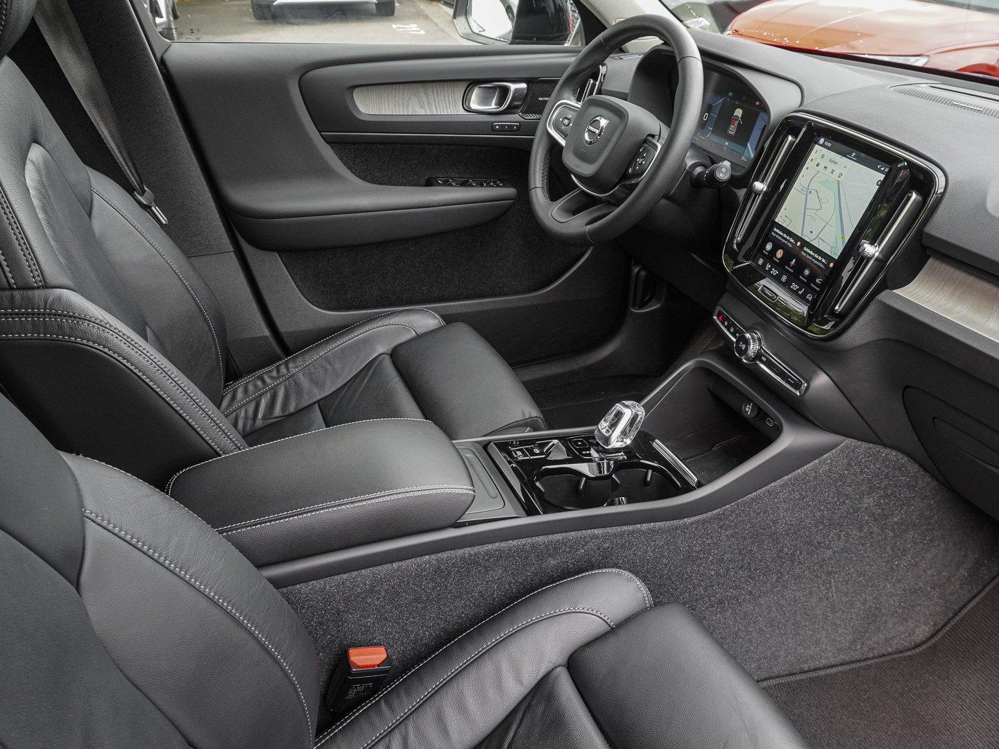 Volvo XC40 B4 B Plus Dark 360° H&K 19ZOLL MEMORY PILOT, миниатюра 8