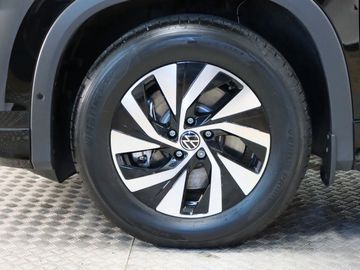 Fahrzeugverkauf 27 Volkswagen Tayron 1.5 eTSI 110 kW Life LED Kamera AHK