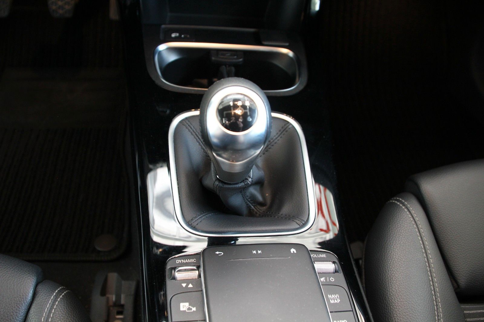 Fahrzeugabbildung Mercedes-Benz A 200 Progressive