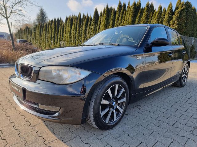 BMW 118i 2.0 AHK SHZ PDC Klima el.FH Klima BLUETOOTH