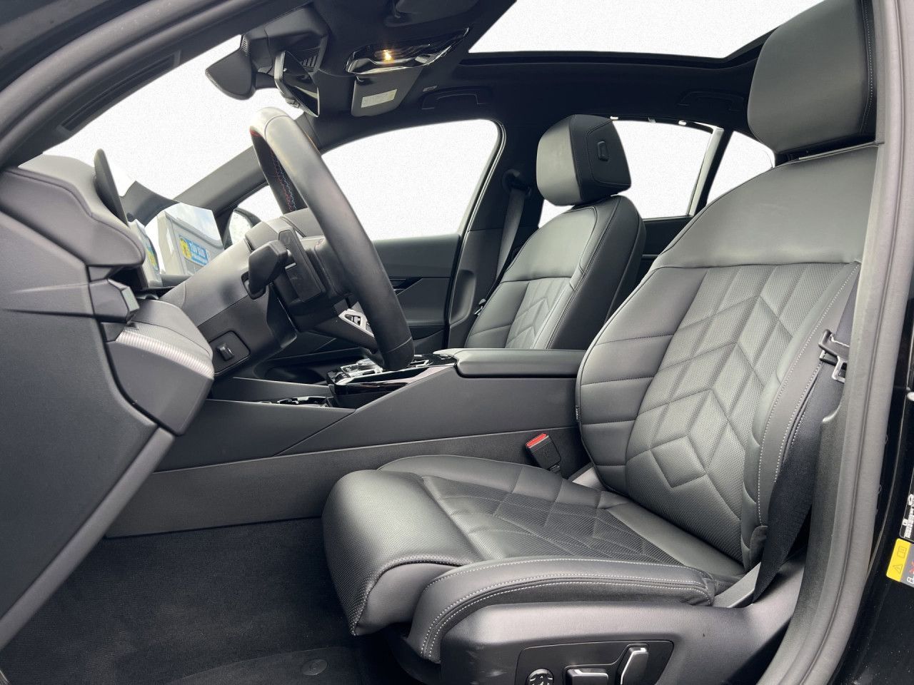 BMW i5 - Bild 13